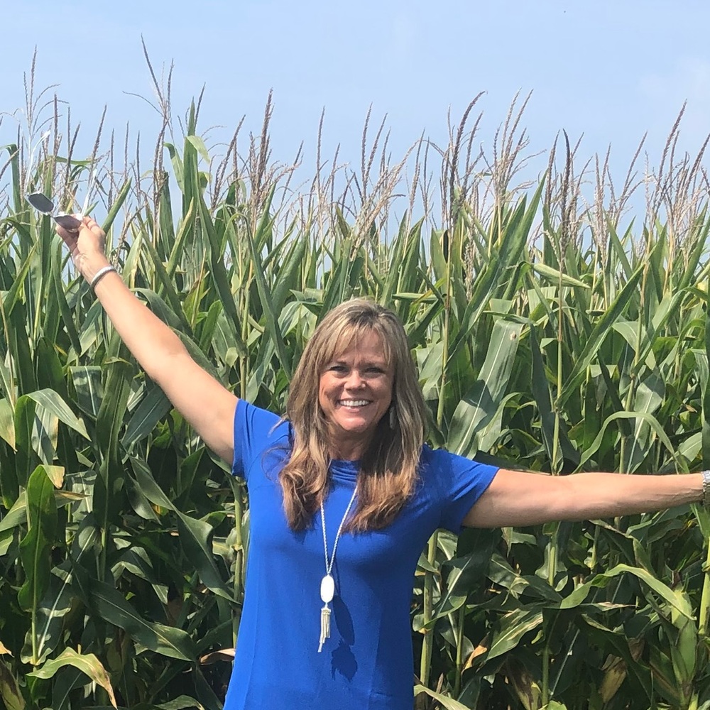 Meet your Posher, Julie